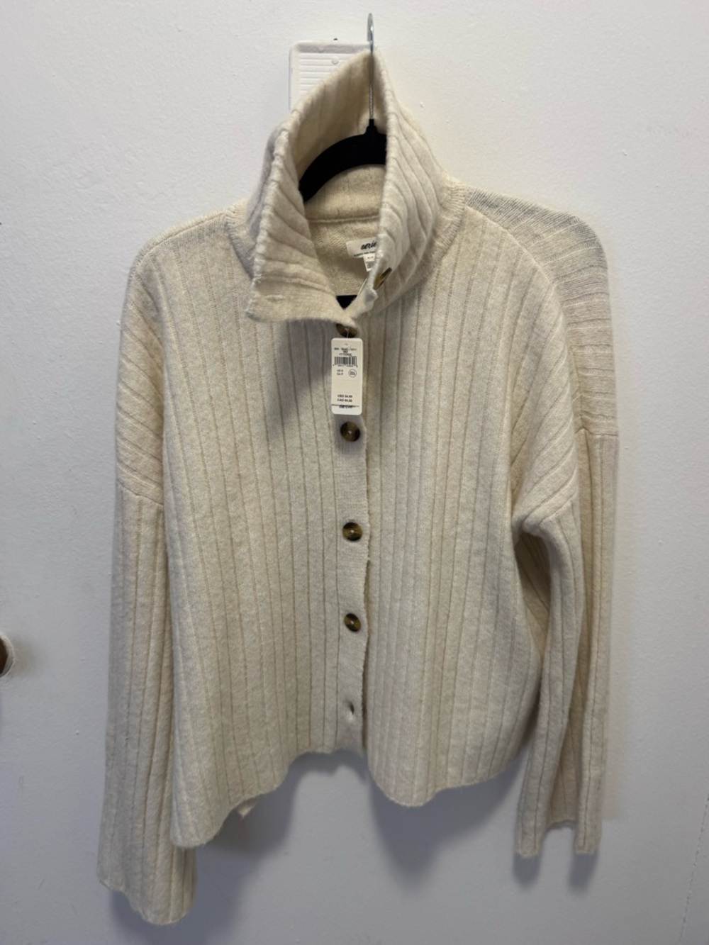 AERIE BUTTON CARDIGAN SWEATER